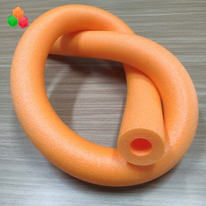Dongguan logo personalizzato forma ROHS 10mm 20mm bianco espanso in polietilene espanso schiuma backer rod tubo noodle tubo per bambini \/ adulti